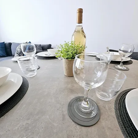 Superior Apartment, Universal Residences * Paphos